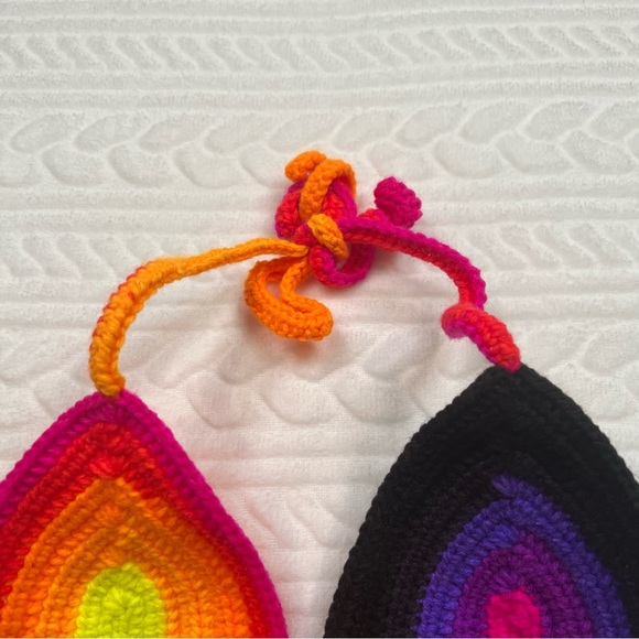 🖤 3/$15 🖤 Handmade Womans Crochet Bikini Top - Picture 6 of 9